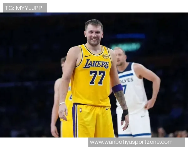 艾顿坦言期待东契奇得分爆发希望他能投丢一球